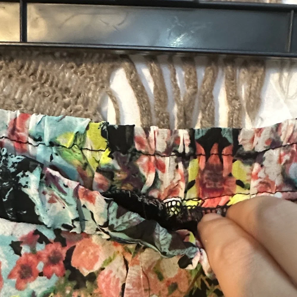 Zara Black Floral High-Low Chiffon Skirt with Multicolor Blooms - Picture 5 of 5